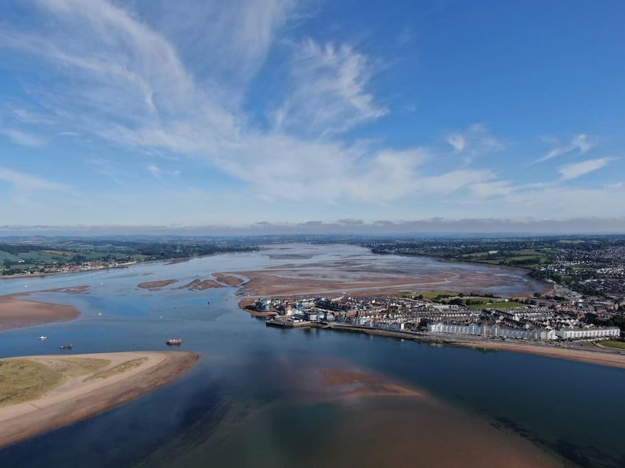 Villa The Beach House-Devon- On The Beach- Sleeps 20 à Exmouth Extérieur photo