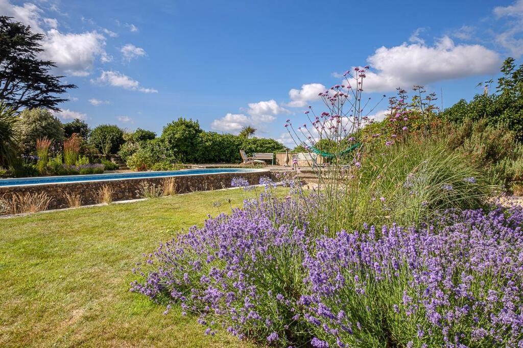 Villa The Beach House-Devon- On The Beach- Sleeps 20 à Exmouth Extérieur photo