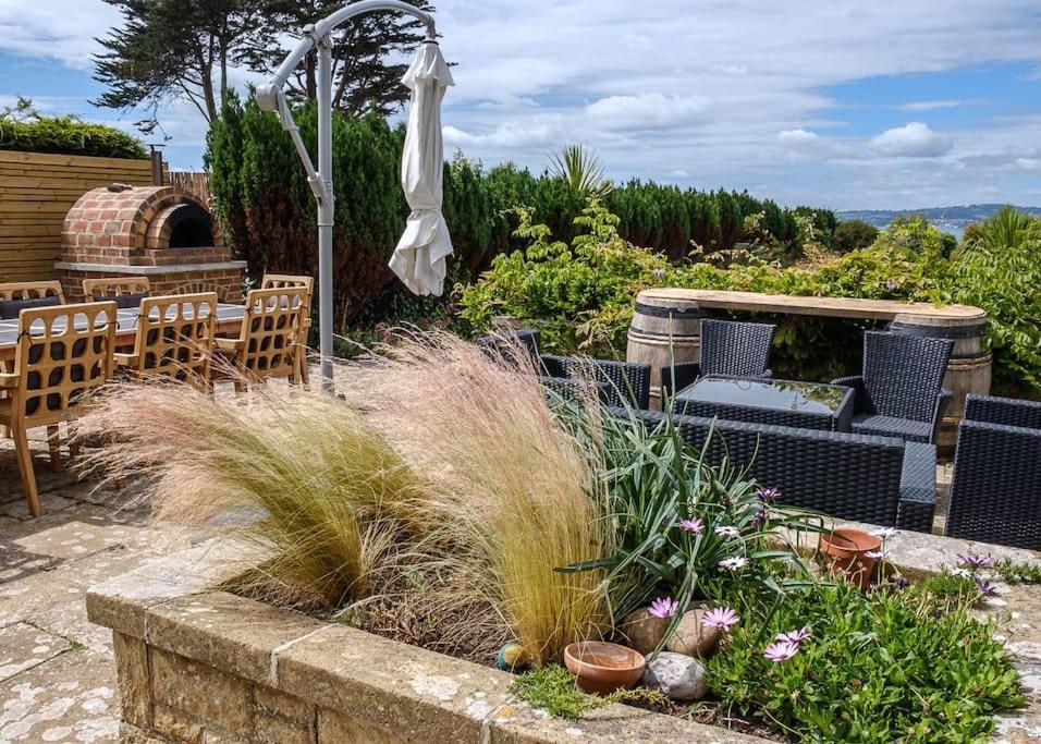 Villa The Beach House-Devon- On The Beach- Sleeps 20 à Exmouth Extérieur photo