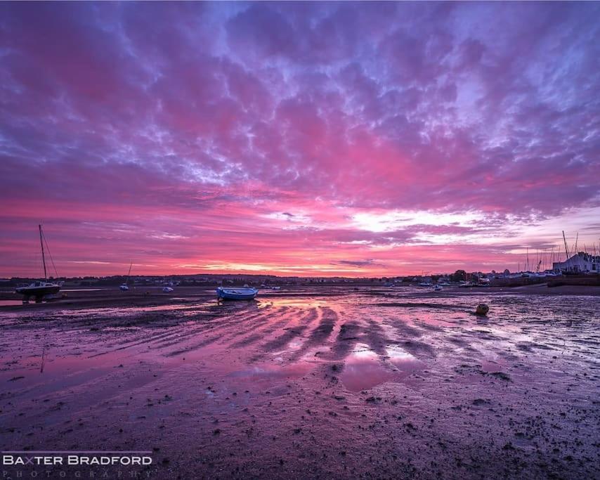 Villa The Beach House-Devon- On The Beach- Sleeps 20 à Exmouth Extérieur photo