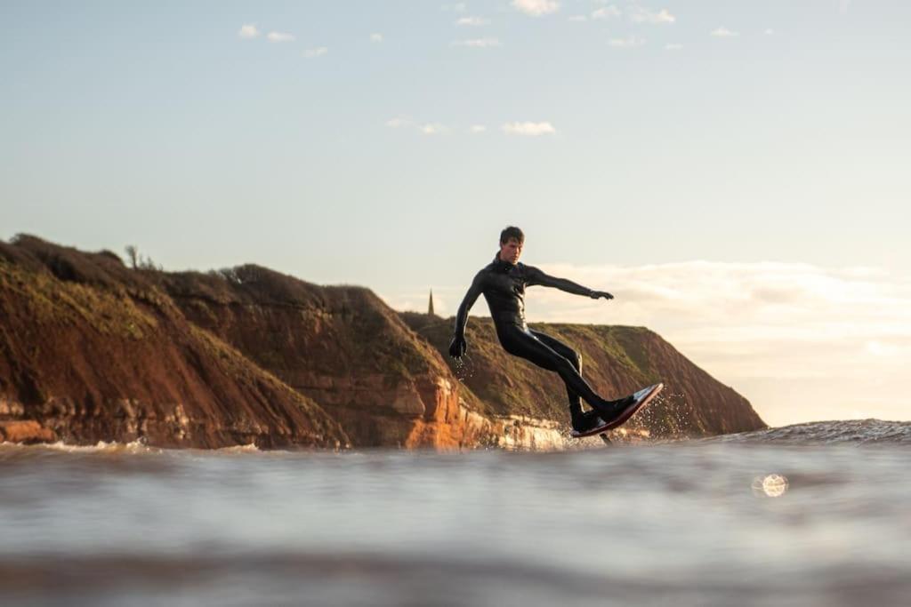 Villa The Beach House-Devon- On The Beach- Sleeps 20 à Exmouth Extérieur photo