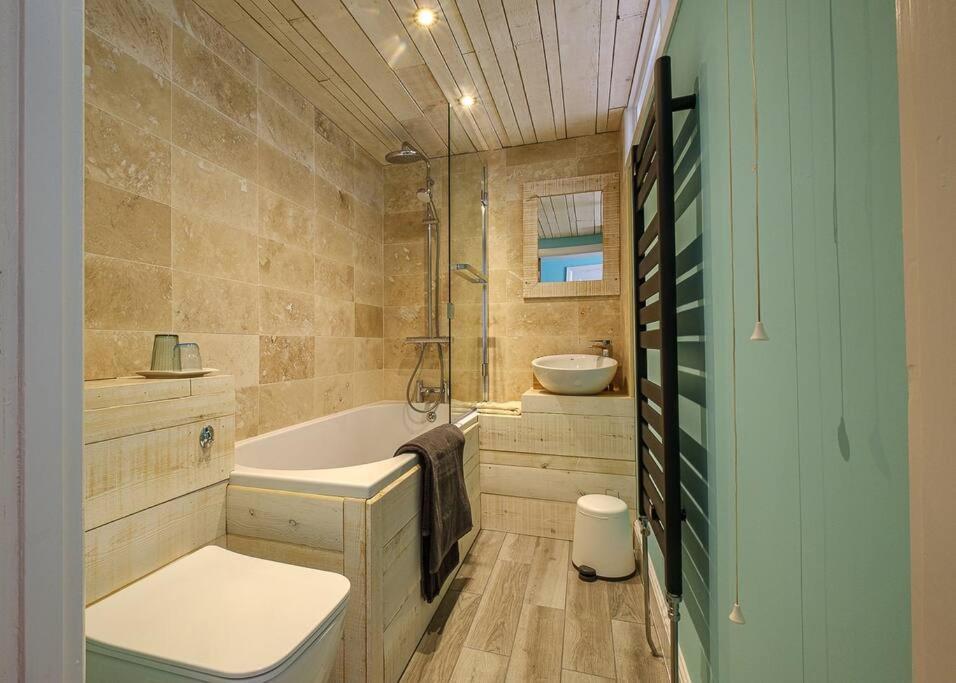 Villa The Beach House-Devon- On The Beach- Sleeps 20 à Exmouth Extérieur photo