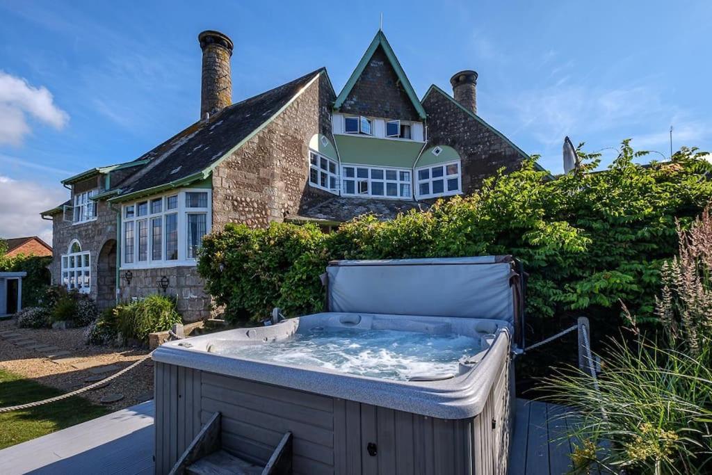 Villa The Beach House-Devon- On The Beach- Sleeps 20 à Exmouth Extérieur photo