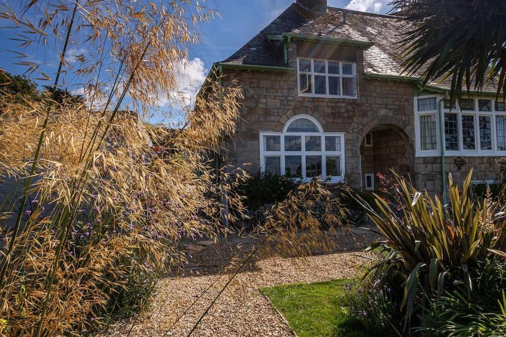 Villa The Beach House-Devon- On The Beach- Sleeps 20 à Exmouth Extérieur photo